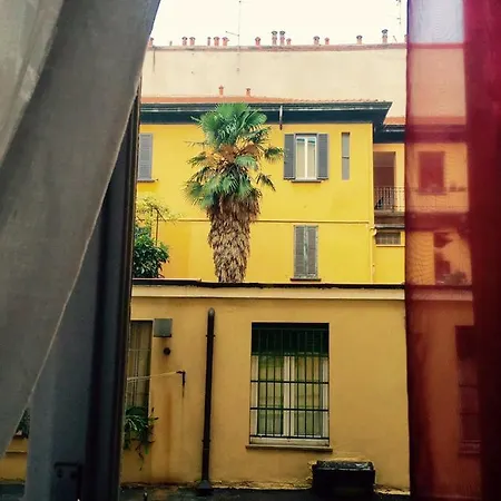 Joy House -Central City Near Metro Arco Della Pace Brera-Entire Apartment Perfect For Work & Play, Nightlife With Ac & Fast Wifi Welcome To The Cool Joy House! Milan Exterior photo