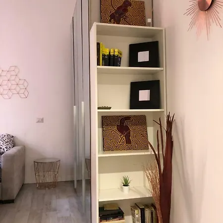 Joy House -Central City Near Metro Arco Della Pace Brera-Entire Apartment Perfect For Work & Play, Nightlife With Ac & Fast Wifi Welcome To The Cool Joy House! Milan Exterior photo