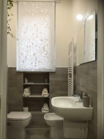 Apartment Joy House -central Near Metro Arco Della Pace Brera-entire Perfect For Work & Play, Nightlife With Ac & Fast Wifi Welcome To The Cool Joy House! Mailand